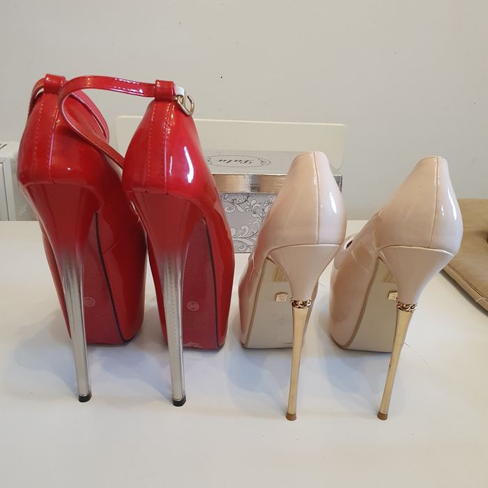 Pantofi cu platforma cu toc inalt