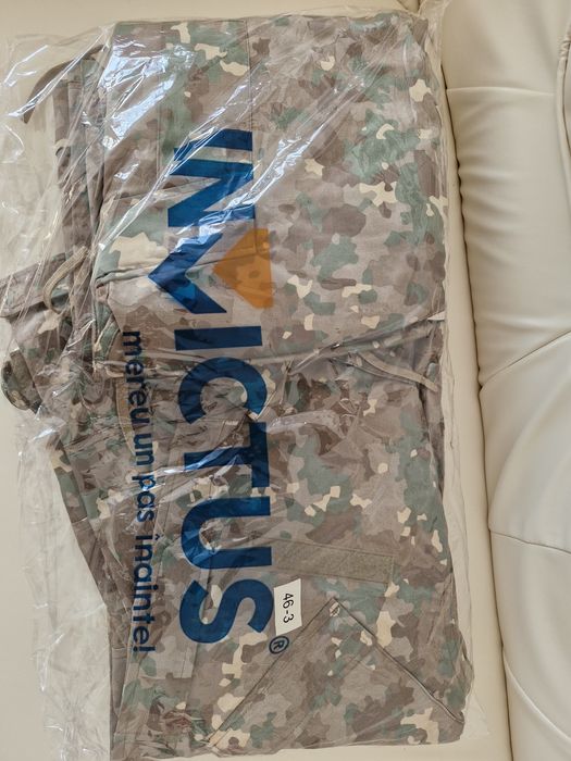Ținută,scurtă și tricouri militare Combat