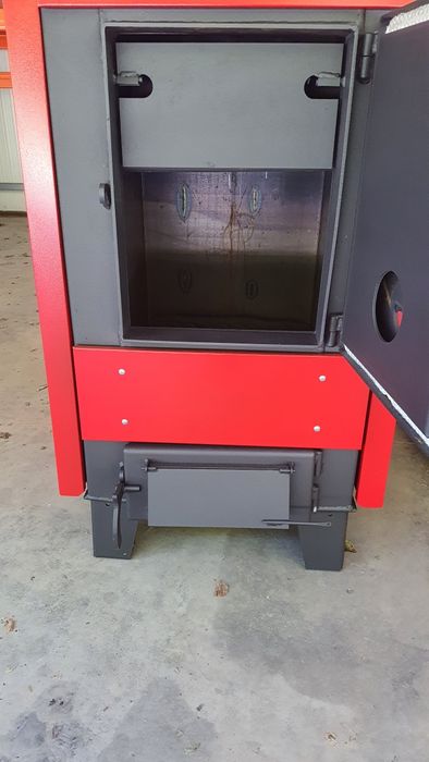 Centrale lemne simple,ventilatie, plita etc