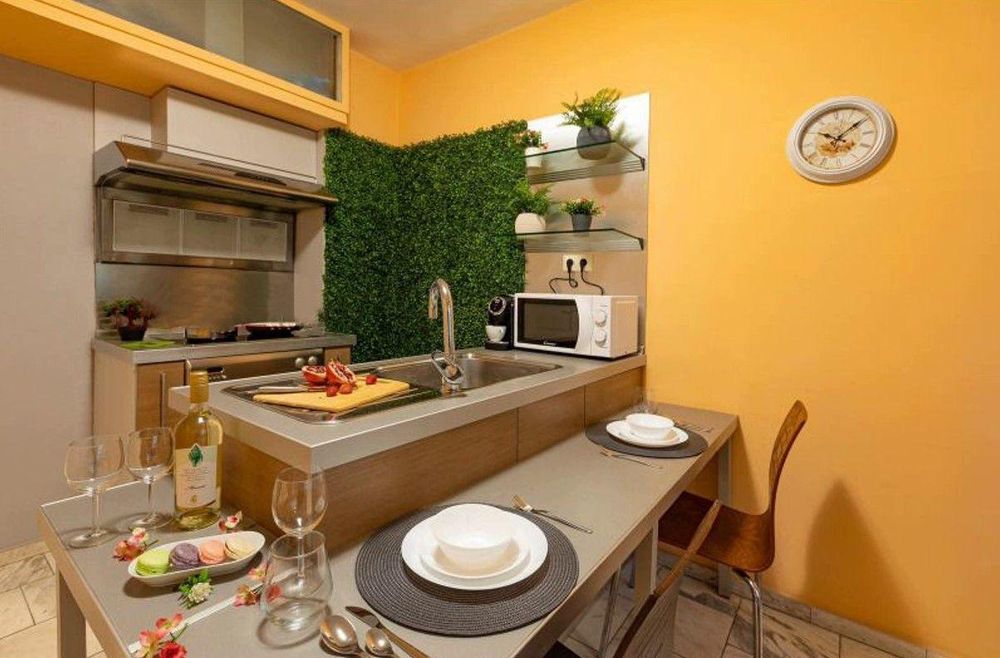 Дава се под наем Двустаен апартамент в София, Медицинска академия - 78 кв.м за 746.64 € - Снимка #3