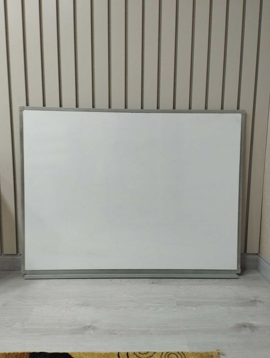 Маркерная доска 120см на 90см