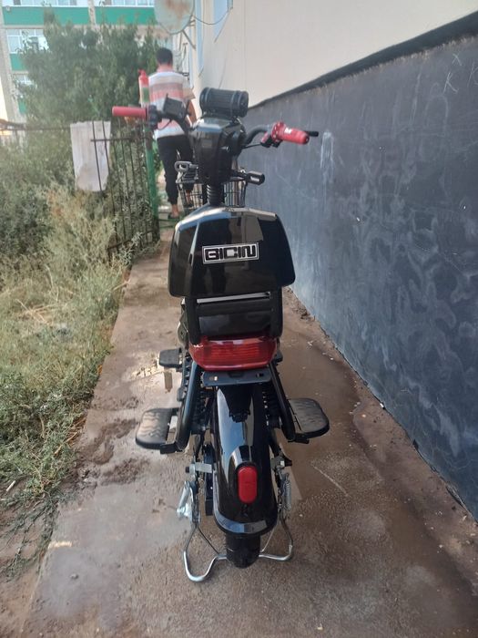 Электронный скутер