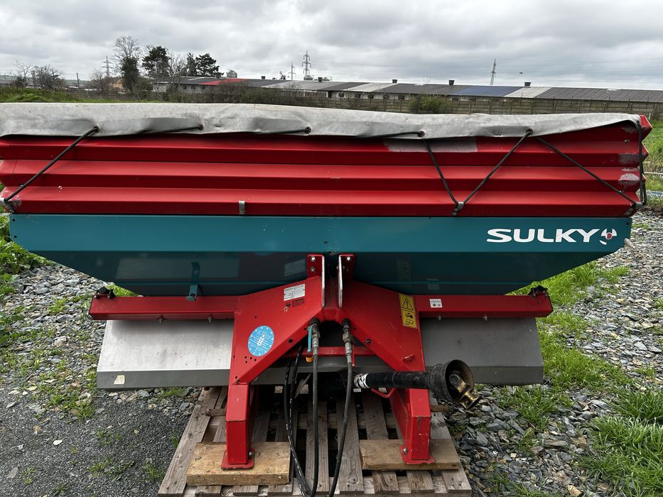 Masina imprastiat azot