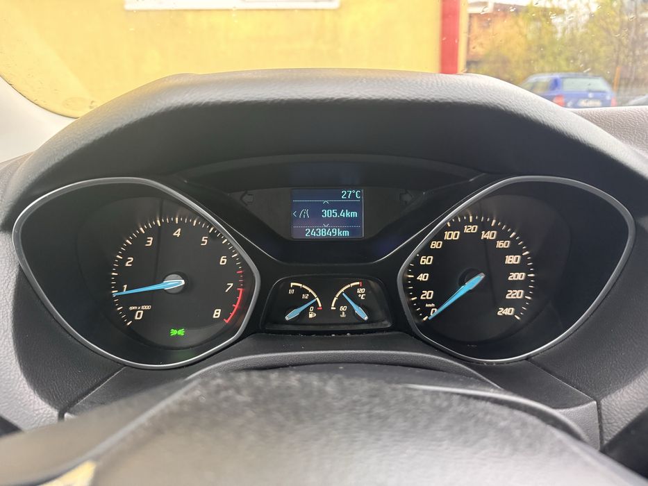 Ford Focus • 2012 • 1.6 MPI Benzina+ GPL • FULL DOTĂRI