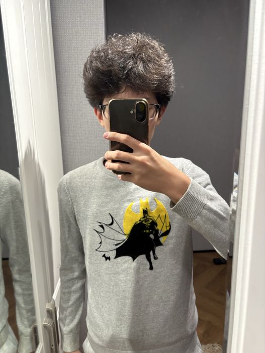 Серый свитер от Lc waikiki x batman