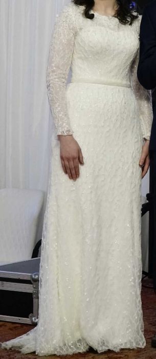 Rochie mireasă, modestă