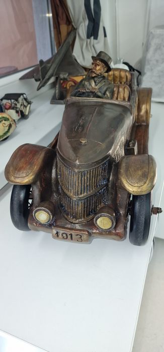 Mașinuțe de epocă vintage