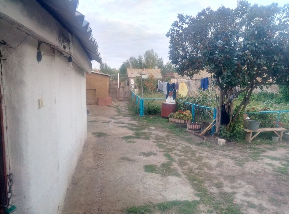 Продам дом поселк рубежка или обмен