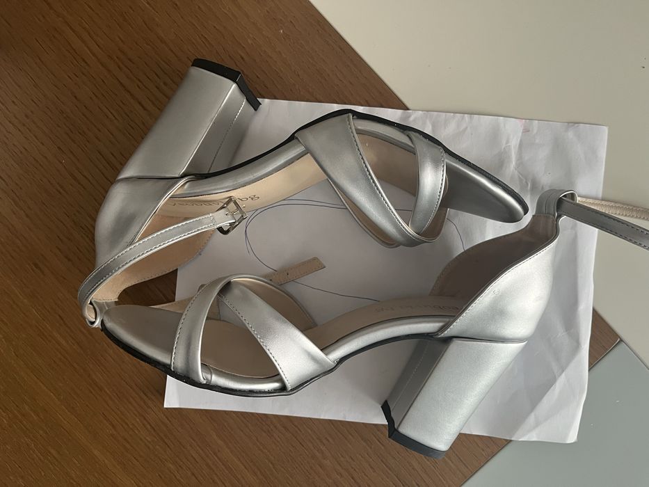 Официални сандали