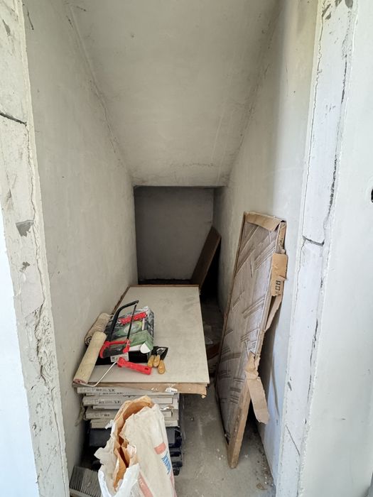 Нова Двуетажна Къща в Затворен комплекс с 300кв. двор в Гр. Търговище