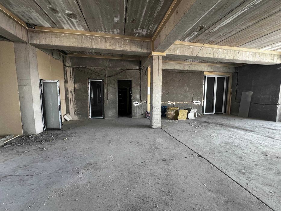 Аренда 3 и 5 этажи по 384 м² — офис по 9 $ с каникулами (55)