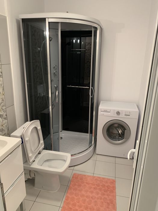 Inchiriez apartament cu o camera  Faleza