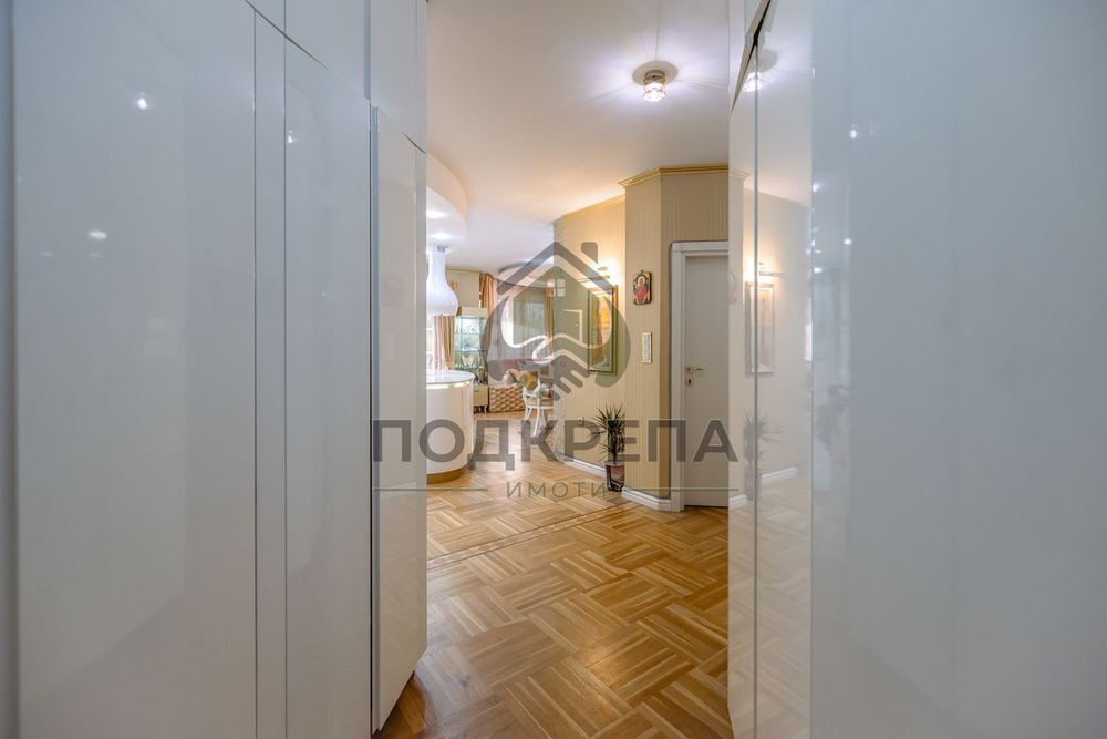 4-стаен в Пловдив-Кършияка площ 155 цена 297000