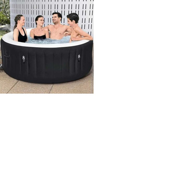 Бассейн. Уличная надувная спа-ванна с гидромассажем.