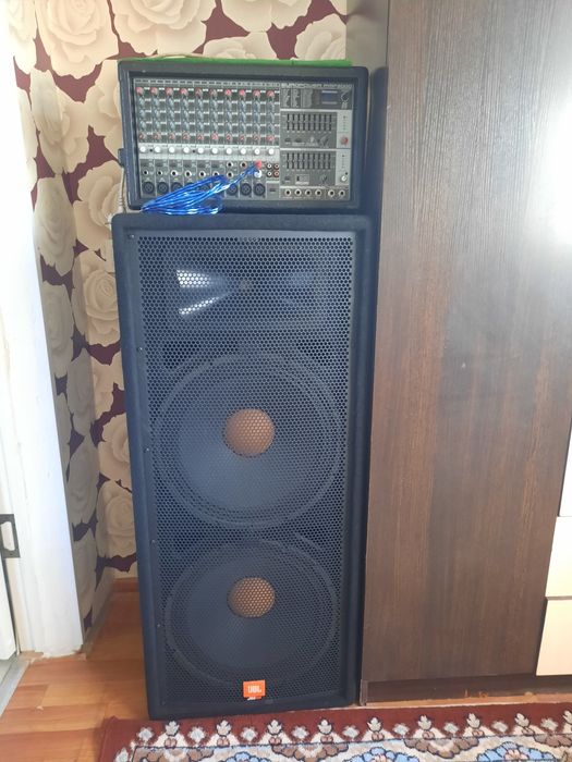 Музыкальный Аппаратура 1000 ВААТ