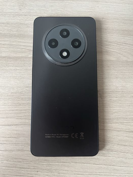 Продам Oppo reno 12f