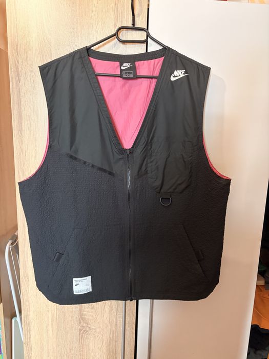 Черен Nike vest елек ветровка