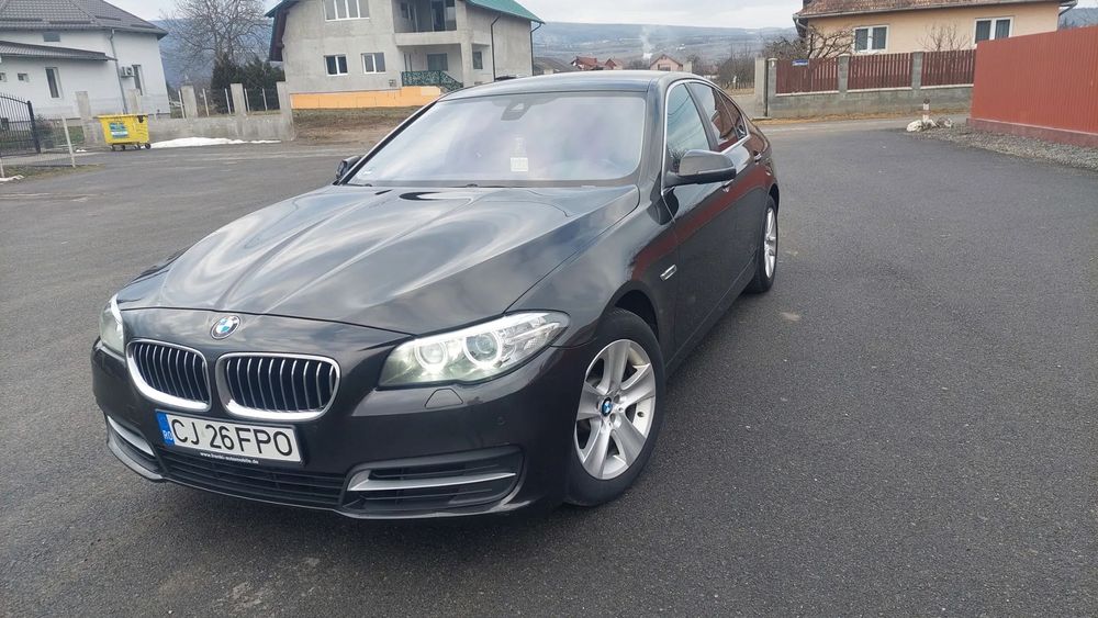 BMW Seria 5 Bmw 520 d luxury line