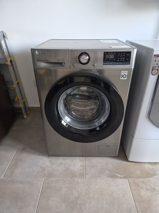 Vand  mașină splat LG