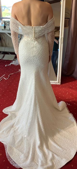 Rochie de mireasa tip sirena