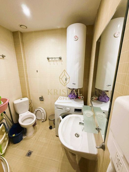 Продава се Двустаен апартамент в к.к. Слънчев бряг - 62 кв.м за 575 €/кв.м - Снимка #8