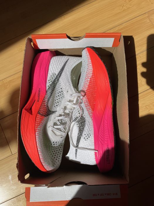 ZoomX VaporFly Next% 3 'White Crimson Pink