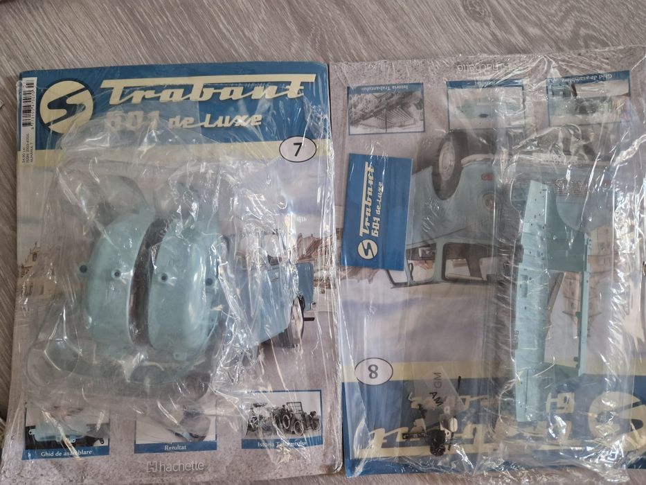 Machetă auto Trabant 601 Deluxe la scara 1:8 Hachette