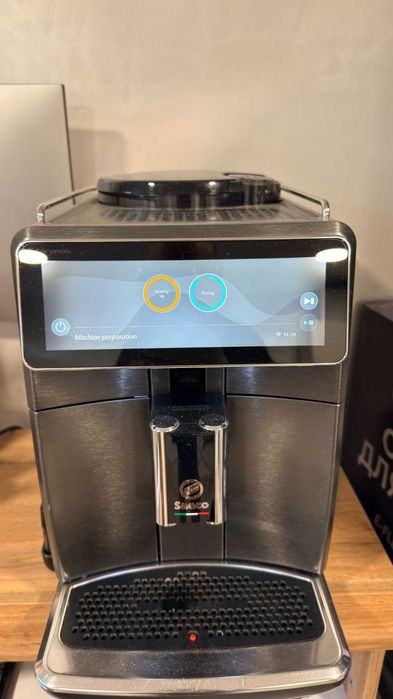 Saeco Xelsis Suprema SM8889 – Автоматична кафе машина, топ модел, LattePerfetto