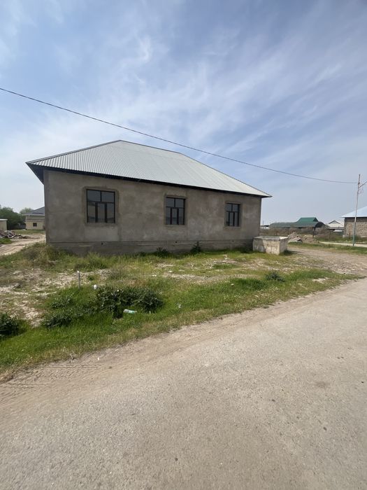 16 соток свет. Вода есть