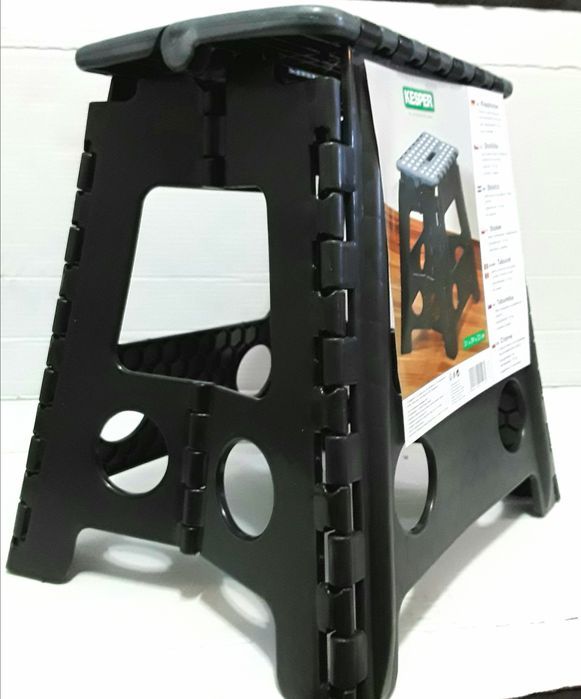 SCAUNE PLIABILE din plastic special, rezistent NOI - 40 Lei/bucata