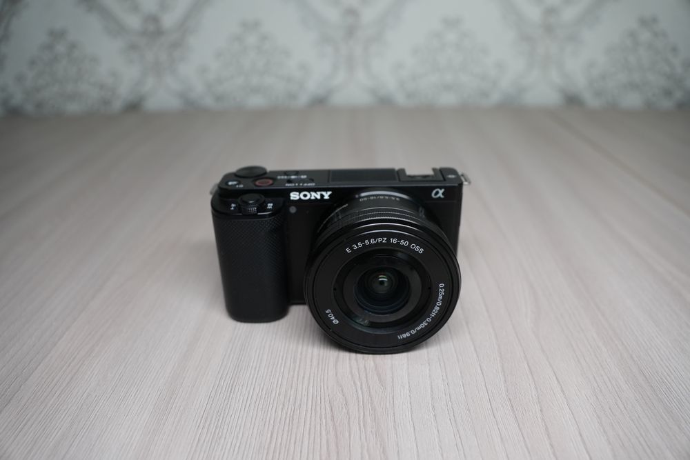 Sony ZV-E10 новый