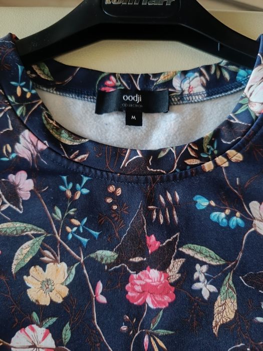 Женские кофты, платья размер 44-46