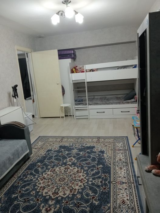 Продам квартиру малосимейного типа.