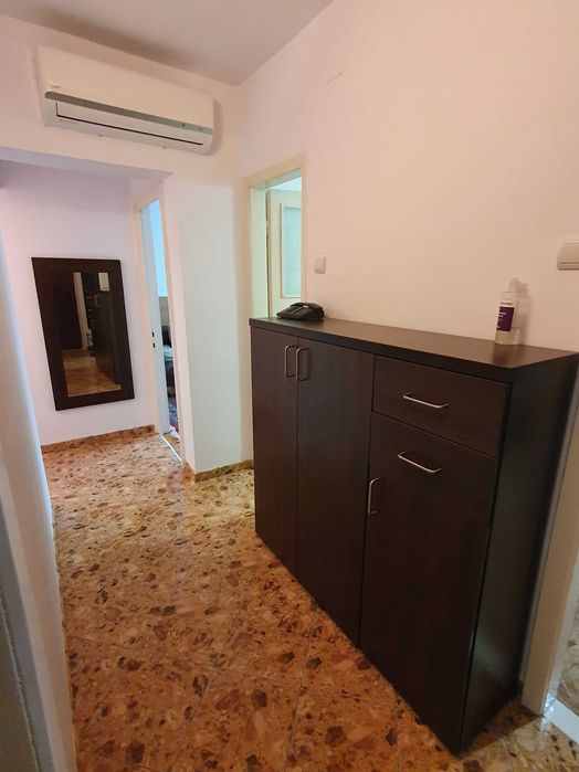 Închiriez ap cu 3 camere în zona centrală - Sp Județean - Sp Municipal - Sp Matern
