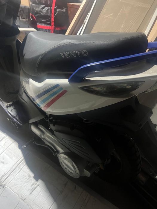 Продам скутер 125 кубиков