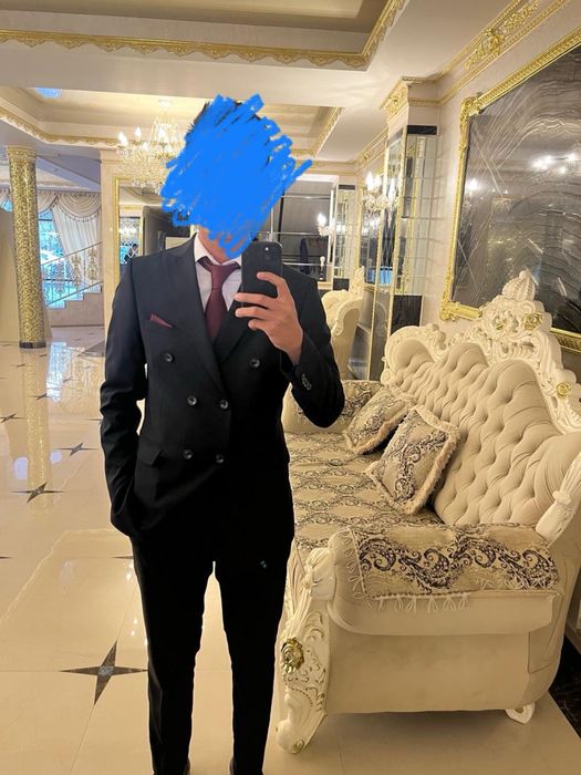 Продам мужской костюм