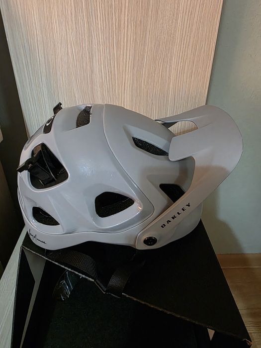 Casca  MTB Oakley DRT5