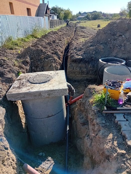 Execut branșamente apa- canal, montaj fose septice