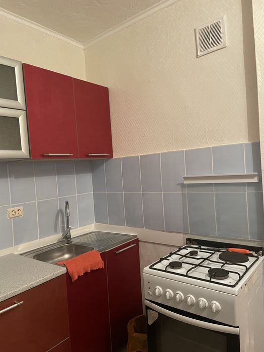 Сдам 2 комнатную квартиру