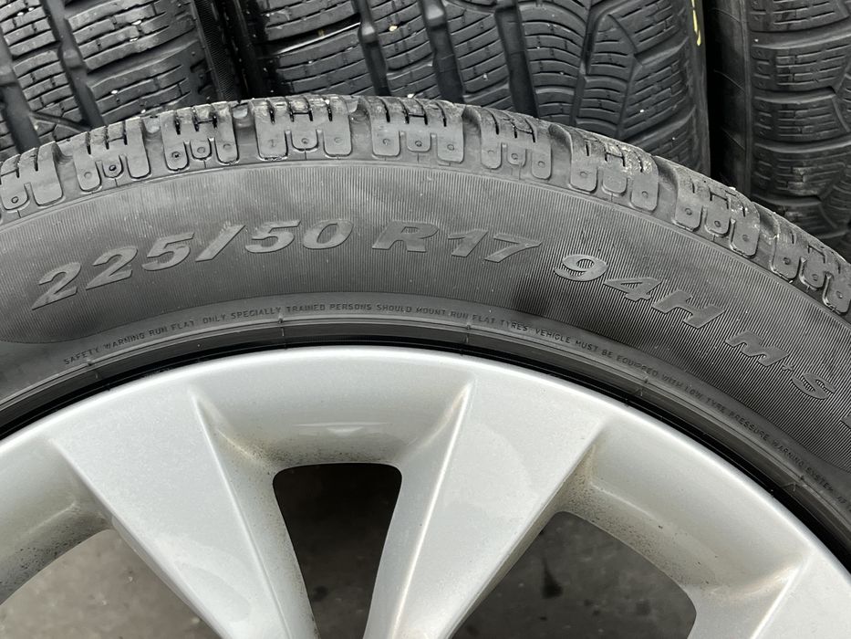 225/50/17 зимни гуми Pirelli