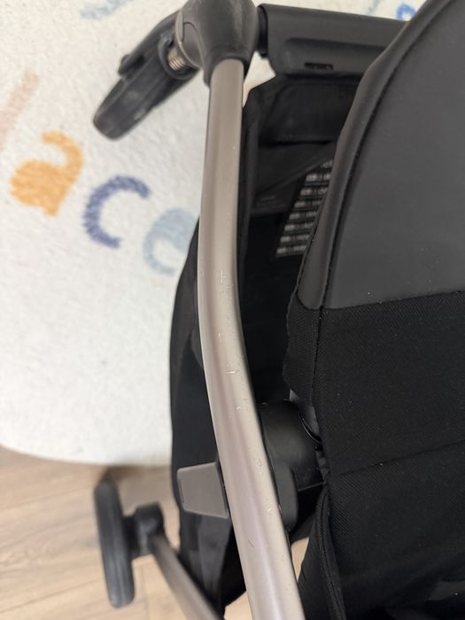 Продам коляску anex iq premium