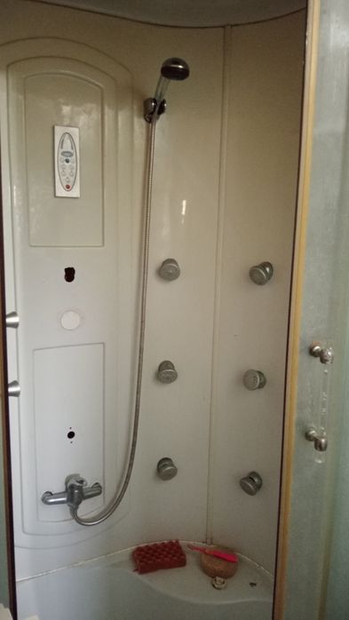 Cabină duș nefuctională