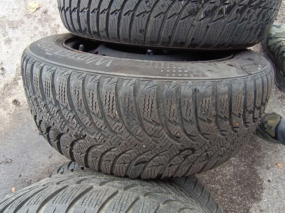 Зимни гуми 205/55/16 KUMHO M+S , DOT :2920, с джанти от Мерцедес