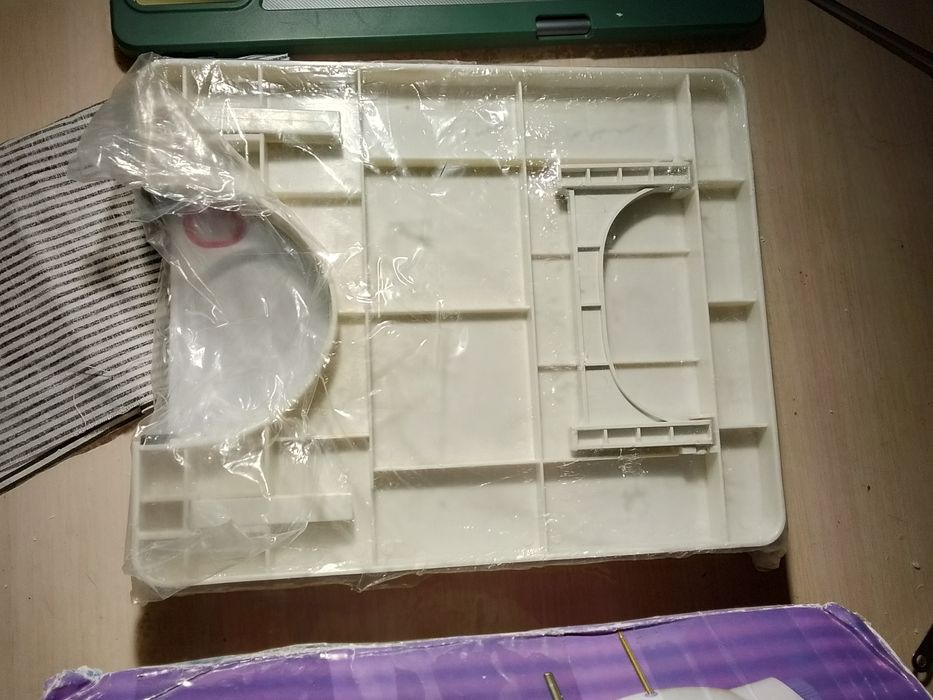 Мини швейная машинка