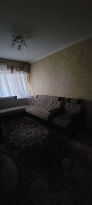 Сергили 8 4хонали уй сотилади