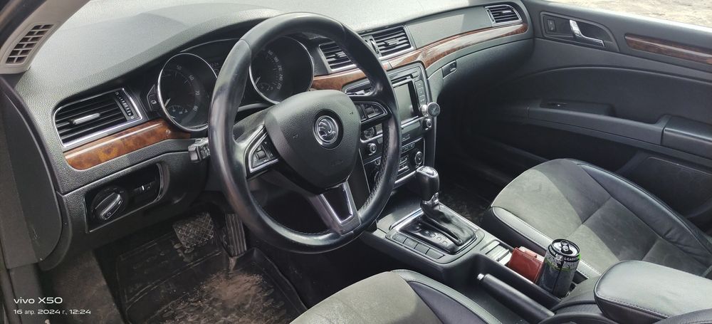 Продам Шкоду супер В