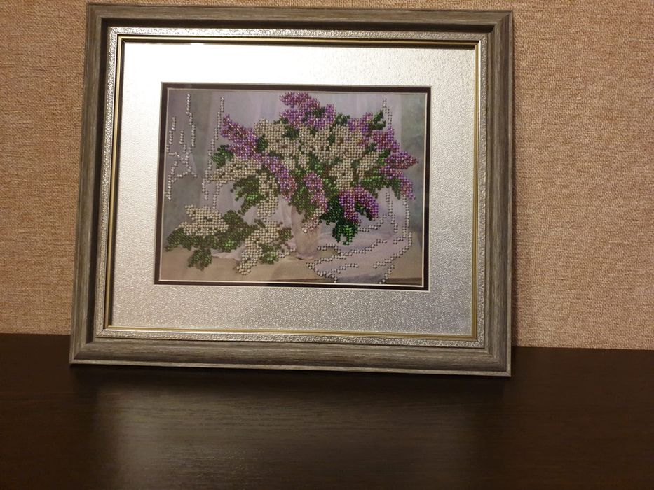 Картина вышитая бисером
