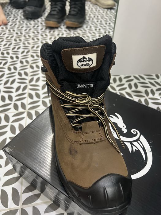Продается Спецобувь  Black Dragon 43размера
