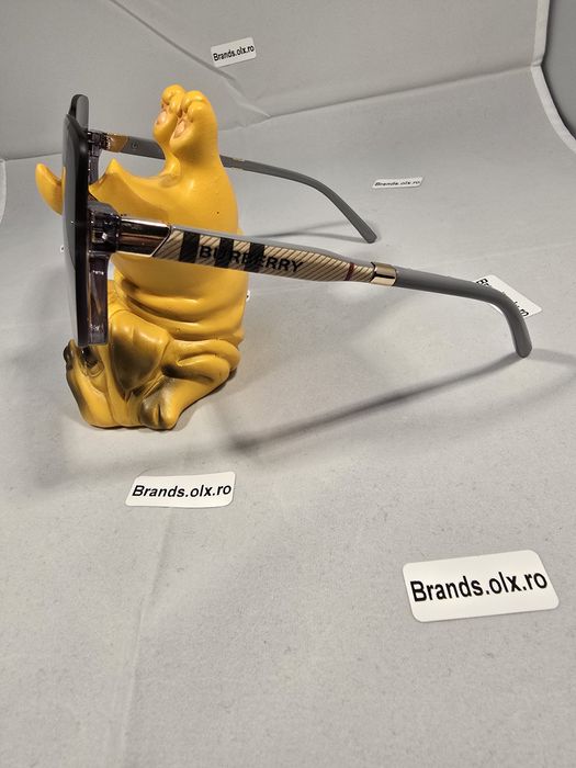 Ochelari de soare Burberry, 9007, made in Italy, pret per bucata