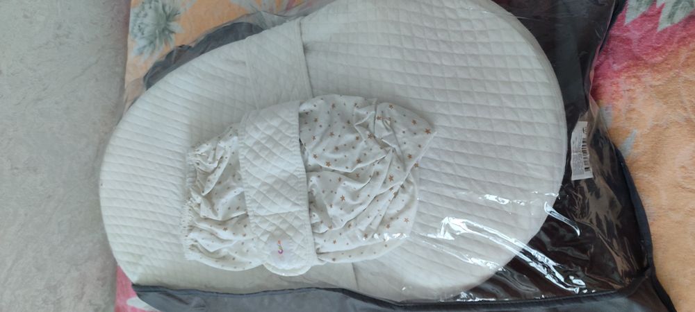 Продам кокон для новорожденных
